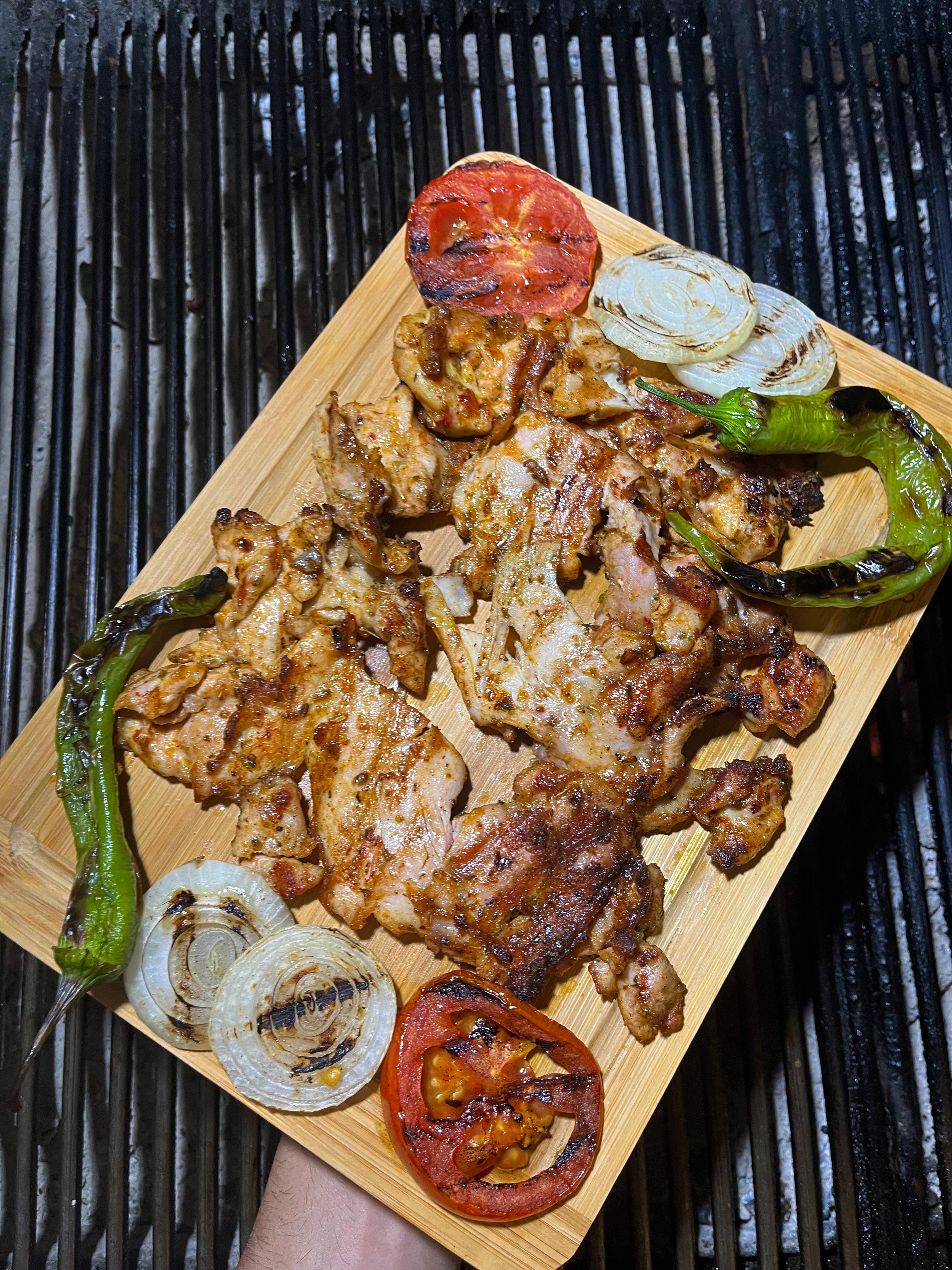 Tavuk / chicken (1kg) 
